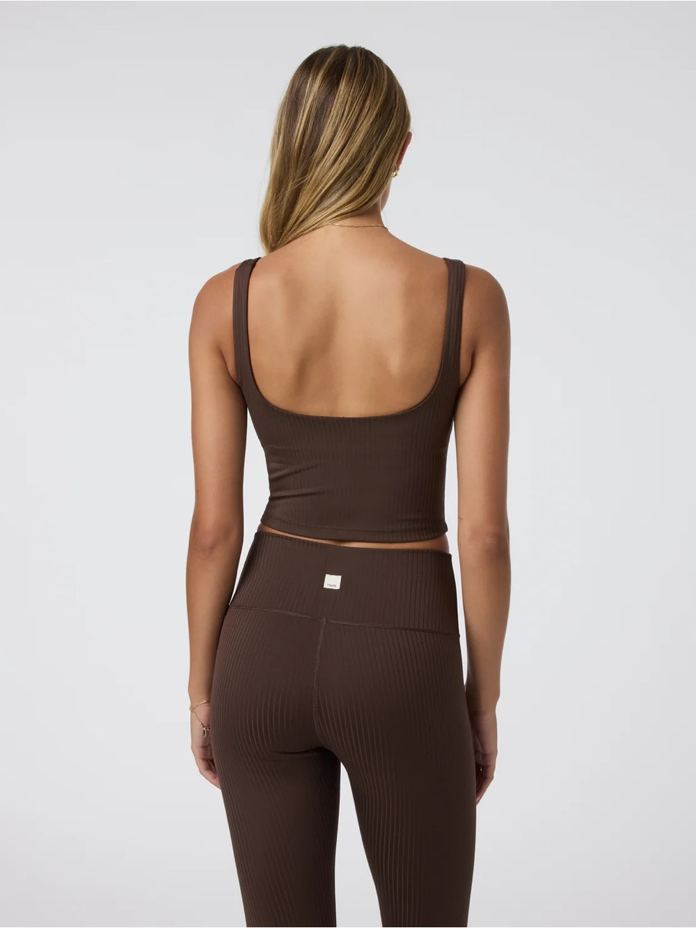 Vuori Inversion Rib Support Tank - Picture 3 of 8